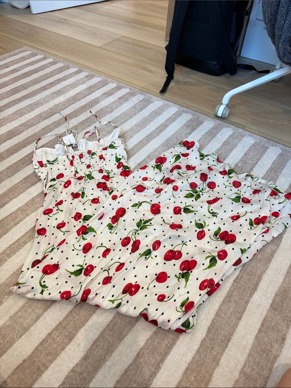 Leslie amon slip maxi dress in white cherry NWT - Picture 4 of 6